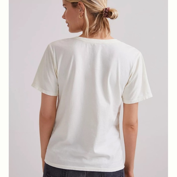 Anthropologie Classic Vacay Tee - Picture 3 of 4